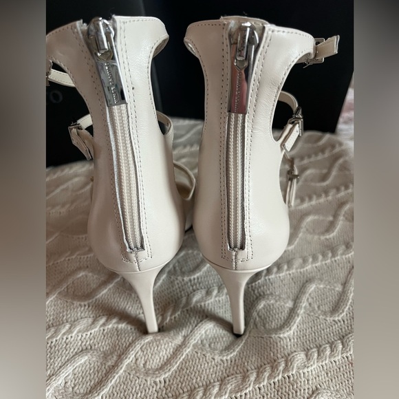 NEW! Vince Camuto Leather Coconut Cream Heels Designer Women’s Size 7.5 - Picture 2 of 16